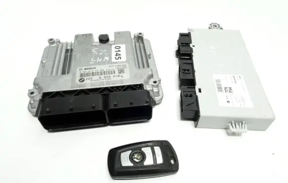 BMW X3 F25 Engine ECU kit and lock set 8572418 0281019421 030673730