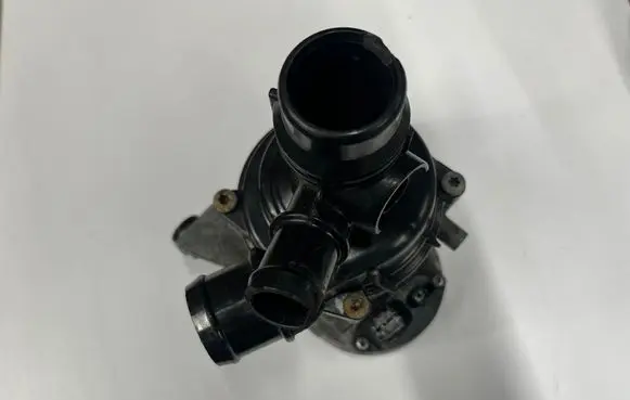 Mercedes-Benz GLE W167 Water pump A2562001400 2029500558 M0124754