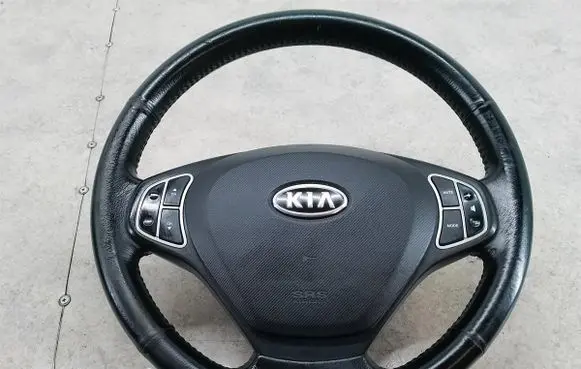 KIA Ceed Steering wheel 