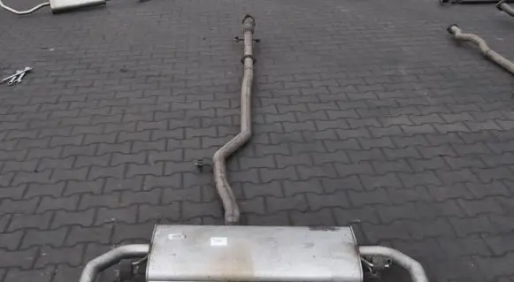 Volvo S90, V90 Rear muffler/silencer tail pipe 82219128