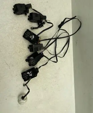 Mercedes-Benz C W203 Interior temperature sensor A2118300572 04932D 2941000378