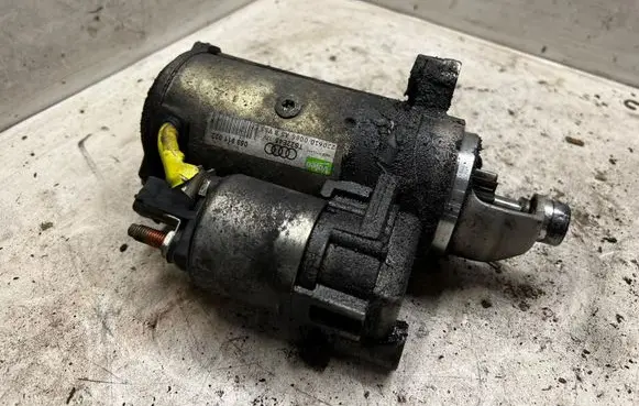 Audi A5 8T 8F Starter motor 2206100086