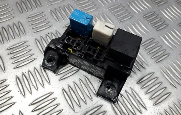 KIA Sorento Fuse box set 913403e090 91340-3e090