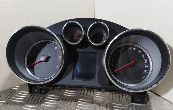 Opel Insignia A Speedometer (instrument cluster) 22783072 365903926H