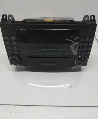 Mercedes-Benz B W245 Radio/CD/DVD/GPS head unit A1698207589 020748 MF2550