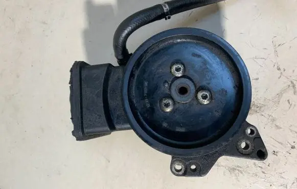 BMW 3 E92 E93 Power steering pump 7693974