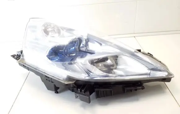 Nissan Leaf I (ZE0) Headlight/headlamp ICHIKOH1846