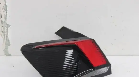 Peugeot 3008 II Rear/tail lights 9810477180 81550101 810477180