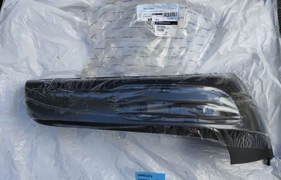 SsangYong Tivoli Rear bumper corner part panel trim 7881235050