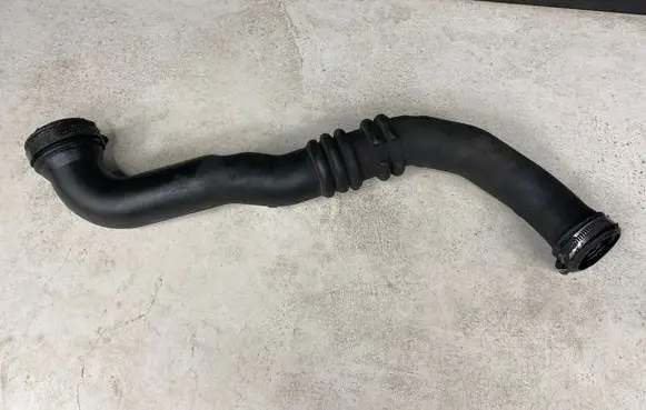 Ford Mondeo MK IV Air intake hose/pipe 7G916K683A E2Z4D 109821007