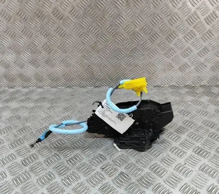 BMW 2 F44 Rear door lock 7956151