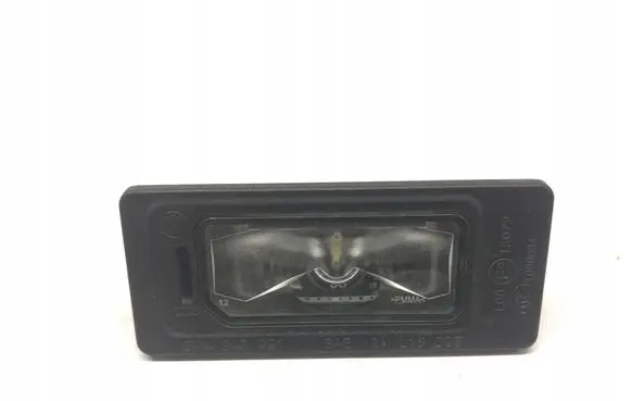 Audi A4 S4 B9 Number plate light 5NA943021