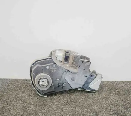 Toyota RAV 4 (XA30) Front door lock J460906146