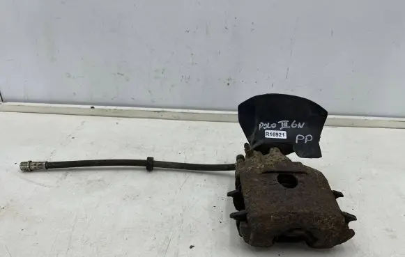 Volkswagen Polo III 6N 6N2 6NF Front brake caliper
