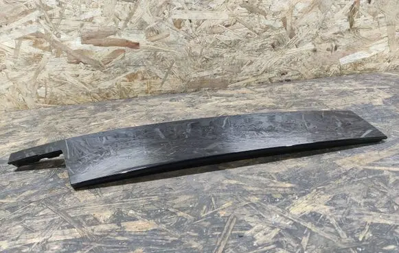 Alfa Romeo Giulia Front door glass trim molding 156125819