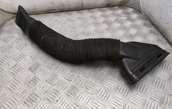 Mercedes-Benz GLS X166 Air intake duct part A6420948897