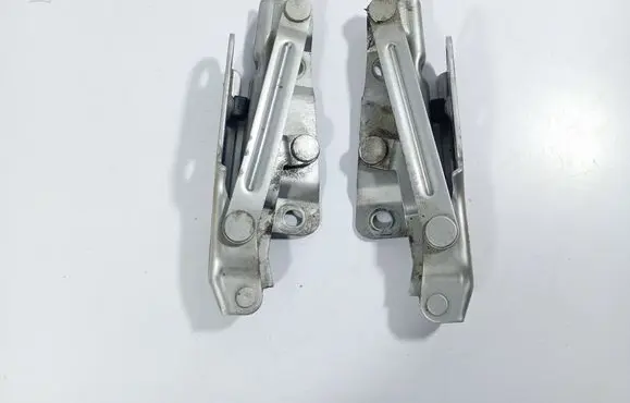 Skoda Fabia Mk1 (6Y) Engine bonnet/hood hinges