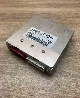 Opel Vectra B Engine control unit/module ECU 16202319 D96003
