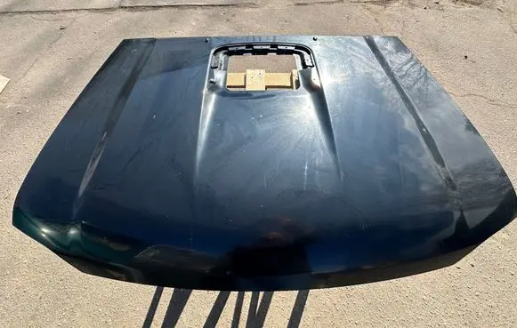Nissan King Cab, Navara Engine bonnet/hood F5100VK5MM