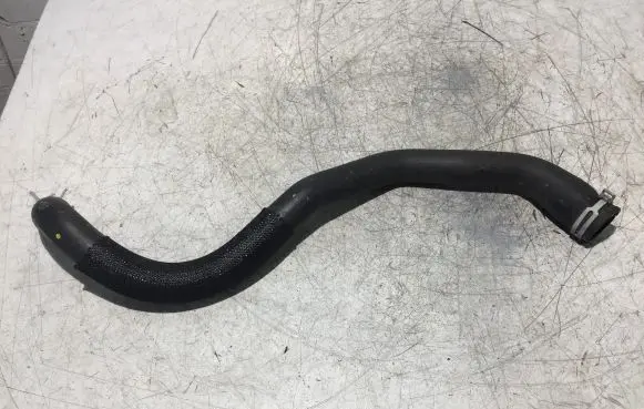 Ford Courier Engine coolant pipe/hose JT768B273DD