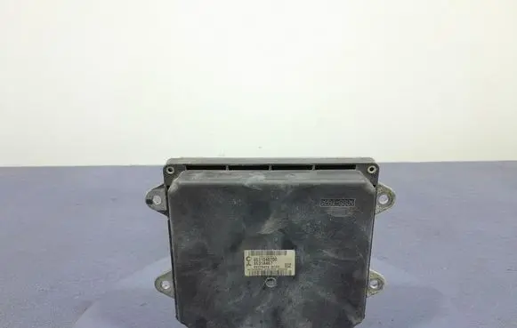 Mitsubishi Colt Engine control unit/module ECU 8631A467