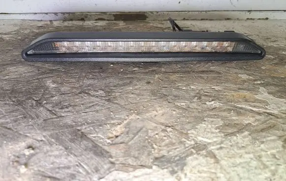 Opel Zafira A Third/center stoplight 90582025