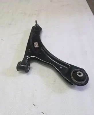 Buick Encore GX I Front lower control arm/wishbone 19L18A1072