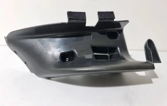 Audi A3 S3 8P Seat belt trim 8P4857792D