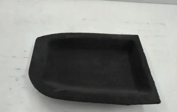 BMW X3 E83 (C) pillar trim
