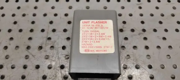 KIA Carnival Other control units/modules OK60A66830A 4D16U2