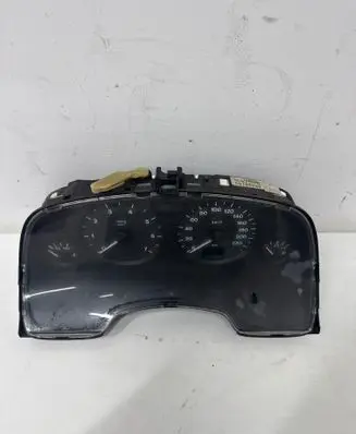 Opel Zafira A Speedometer (instrument cluster) 87001371