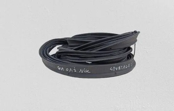 KIA Sportage Trunk rubber seal (body) 