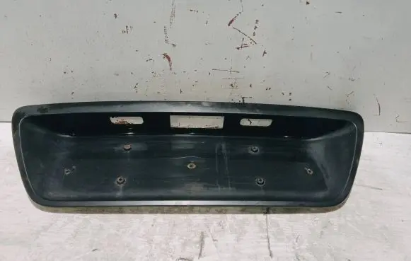 Mercedes-Benz C W203 Tailgate trim A2037400381 SP5278