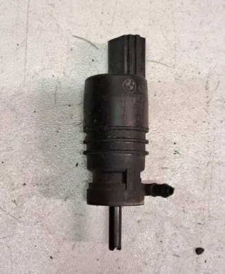 BMW 5 F10 F11 Windscreen/windshield washer pump 6934160 13264011 3240479