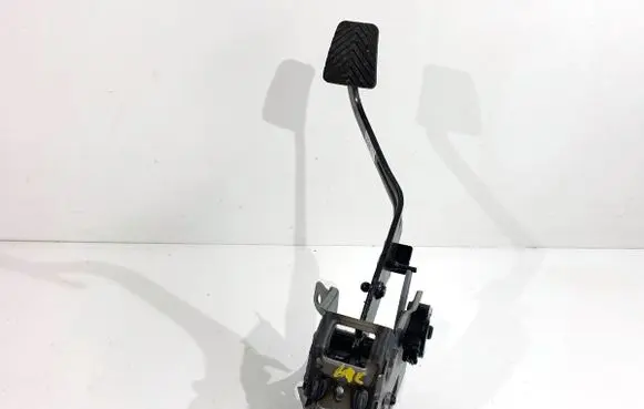 Hyundai Kona I Pedal assembly 93840-F2100