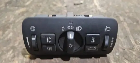 Volvo XC70 Light switch 30739415