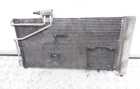 A/C cooling radiator (condenser)