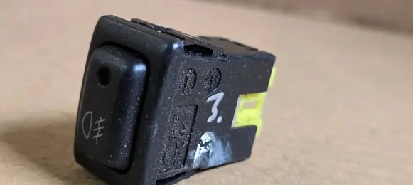 Suzuki Ignis Fog light switch 3727076F10