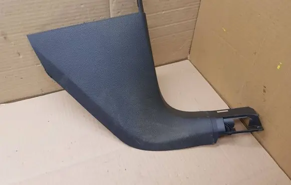 Volkswagen Golf VII Foot area side trim 5G1863484A