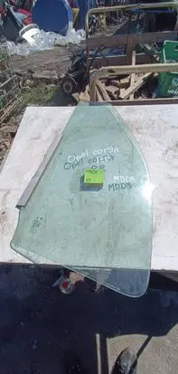 Opel Corsa C Front door window glass four-door 1212123