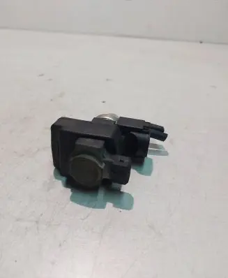 Hyundai Tucson JM Turbo solenoid valve 7002720012V 06T031 061031
