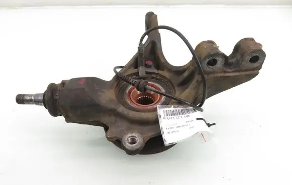Peugeot 308 Front wheel hub spindle knuckle 