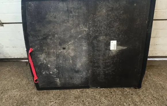 Trunk/boot floor carpet liner