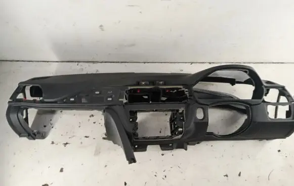 BMW 4 F32 F33 Dashboard 9218491