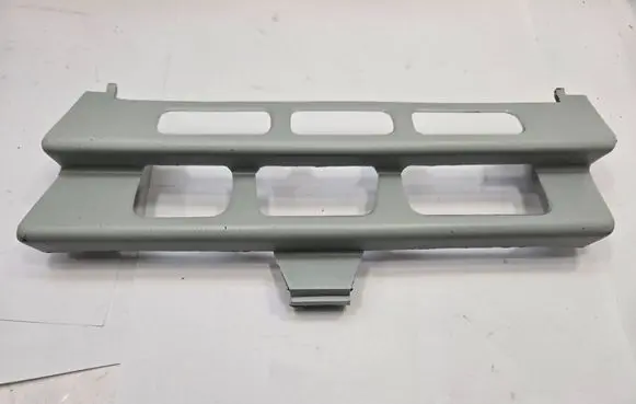 Mercedes-Benz E W124 Front tow hook cap/cover A1248800105