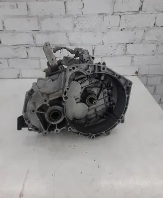 Opel Vectra C Manual 6 speed gearbox 55350373