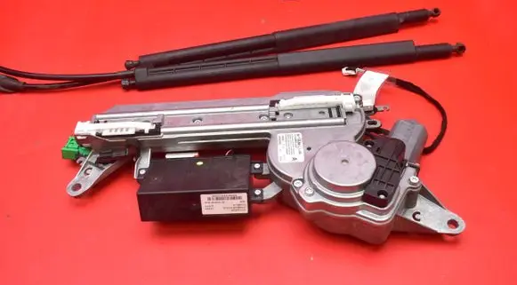 Citroen C5 Tailgate/trunk/boot lock/catch/latch 9687913180