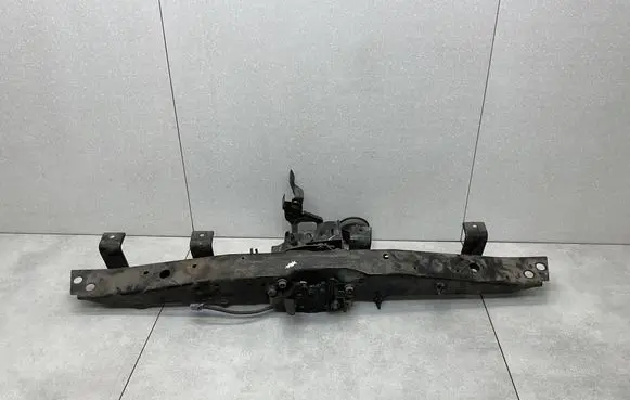 Nissan X-Trail T32 Top upper radiator support slam panel