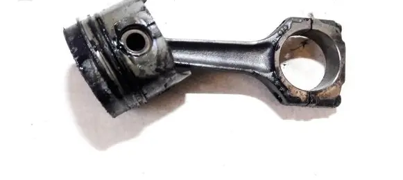 Renault Express Piston with connecting rod