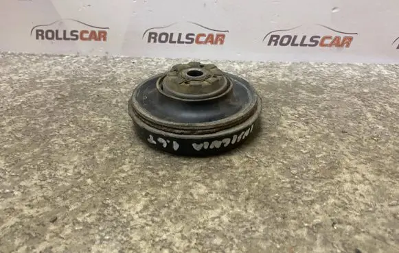 Opel Insignia A Coil spring mount 13500123